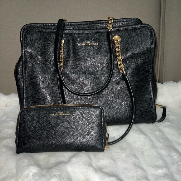 SOLD ✨❤️FINAL SALE🌼The Marc Jacob set - Picture 15 of 16